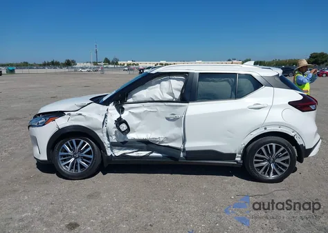 2023 Nissan Kicks Sv Xtronic Cvt из США, поврежденный, VIN 3N1CP5CV6PL533452